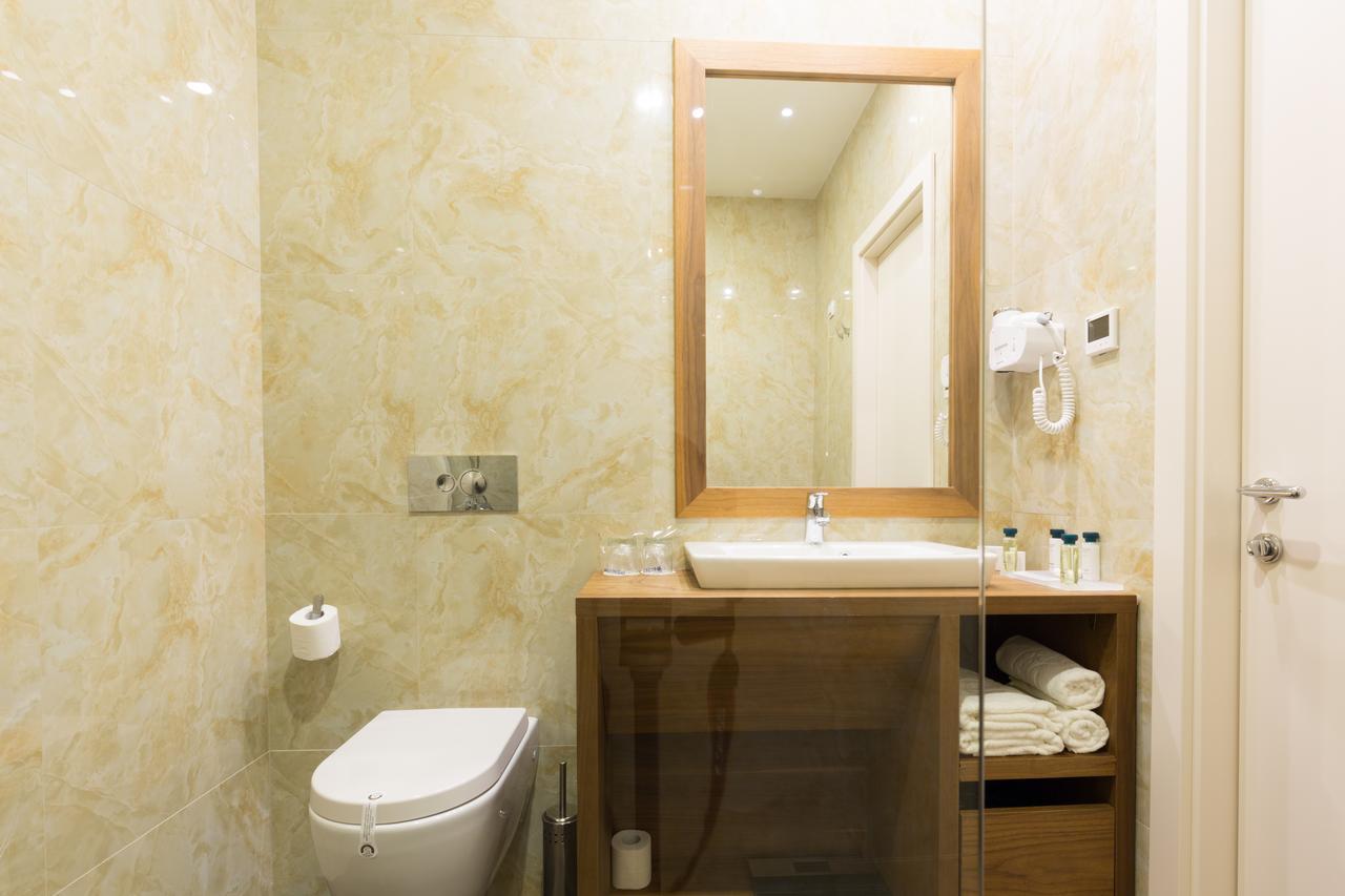 Classic Single Room Spa Access